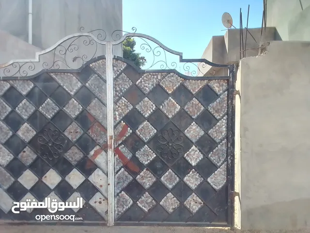 80 m2 2 Bedrooms Townhouse for Rent in Tripoli Khallet Alforjan