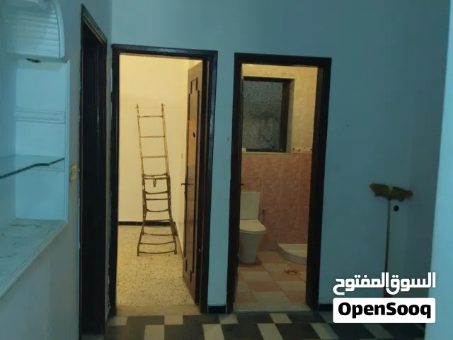 استوديو ارضي للاجار