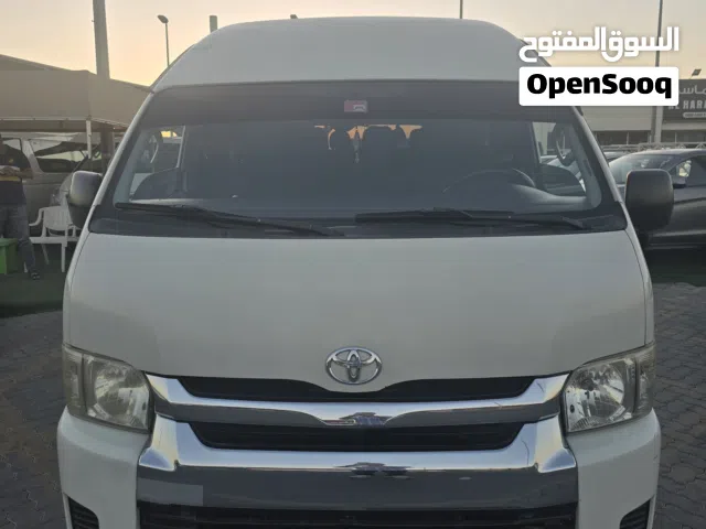 2015 Toyota Hiace GLS