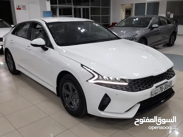 Sedan Kia in Al Ahmadi