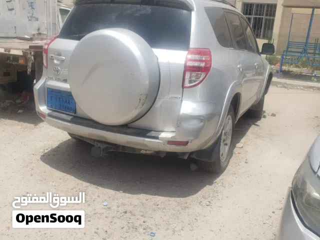2010 تويوتا راف فور Limited
