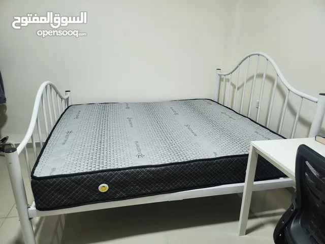 سرير حديد تفصيل للبيع