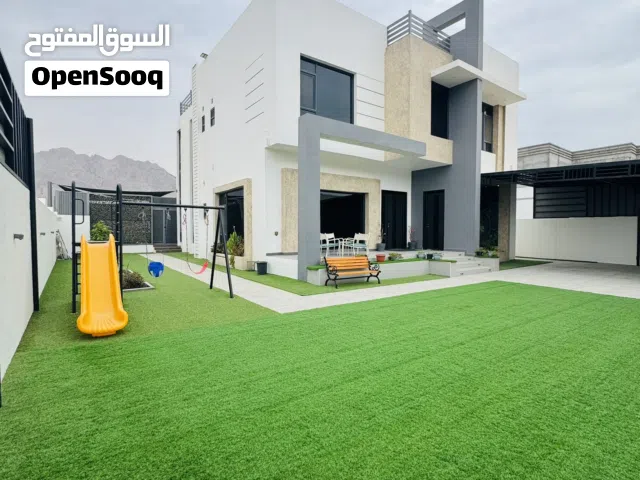 3 Bedrooms Chalet for Rent in Muscat Amerat