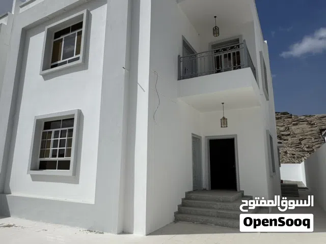 262 m2 4 Bedrooms Villa for Sale in Muscat Amerat