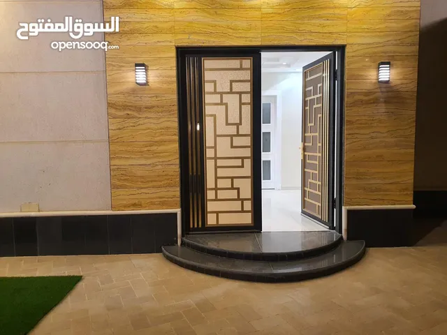 715 m2 More than 6 bedrooms Villa for Sale in Al Riyadh Al Munsiyah