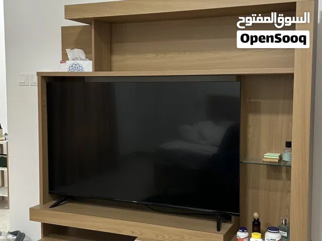 كبت تلفزيون tv cabinet ممتاز جدًا ( قابل للتفاوض )
