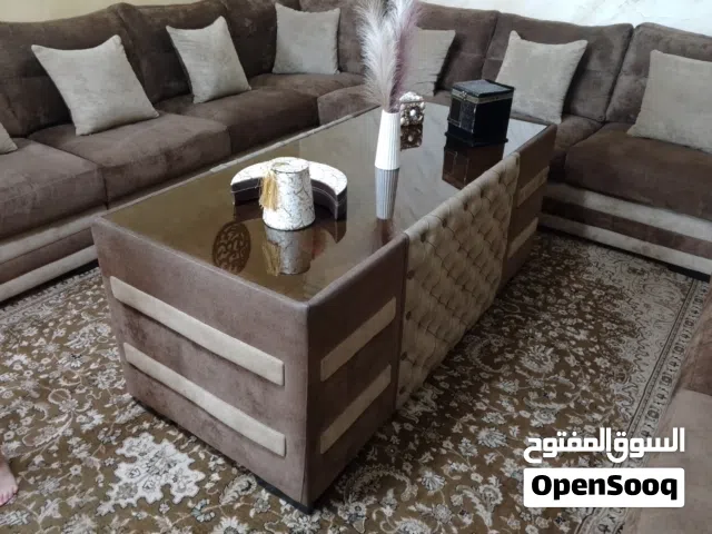 طاوله وسط فخمه خشب سويد للبيع