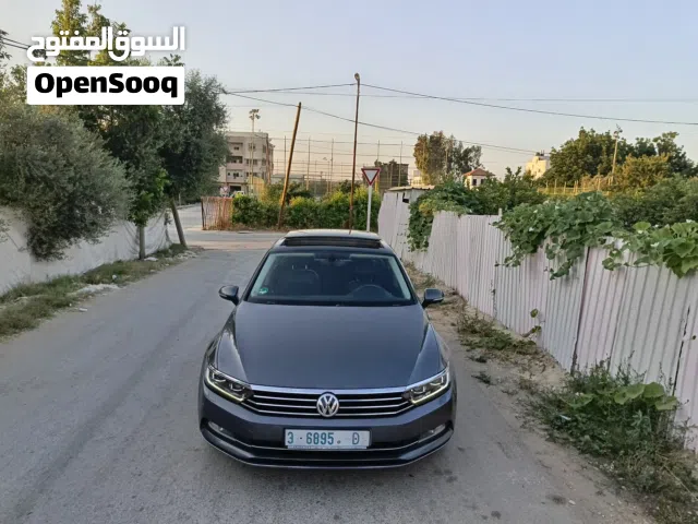 2017 Volkswagen Passat R-Line