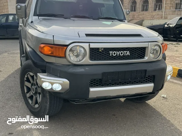 Used Toyota FJ in Zawiya