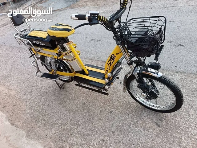 دراجة كهربائية بطارية اكبر حجم 72/22 كفالة مشي 50 كيلو واكثر ان شاء الله