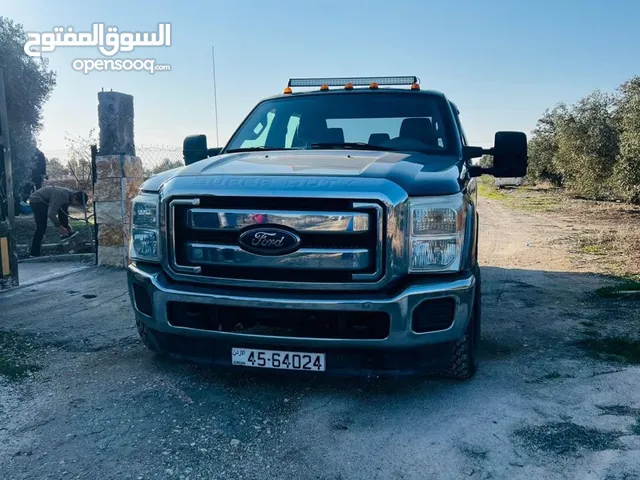 Ford F-350 4*4 Super Duty 6.7 l Diesel 2011