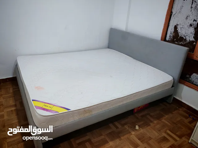 للبيع سرير ومرتبه