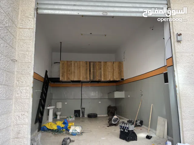 مخزن للبيع 30 متر
