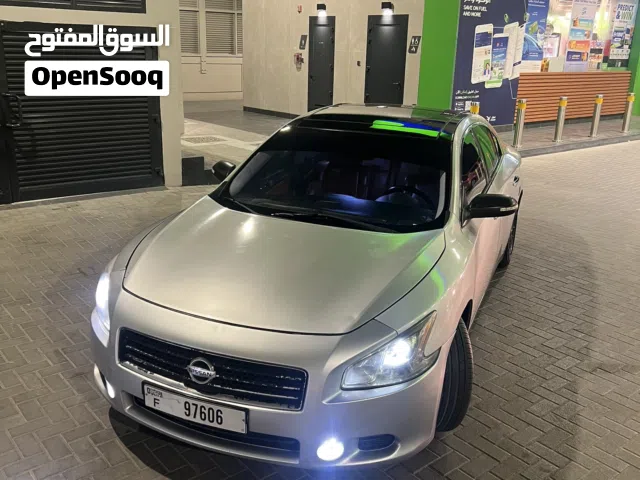 2011 Nissan Maxima Standard