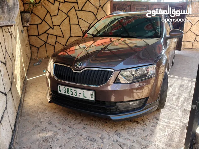 سكودا اوكتافيا ماطور 2000 اوتوماتيك اصل برايفت