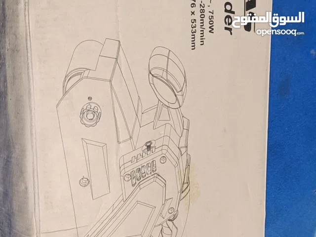 مكينه تنعيم خشب أو حديد