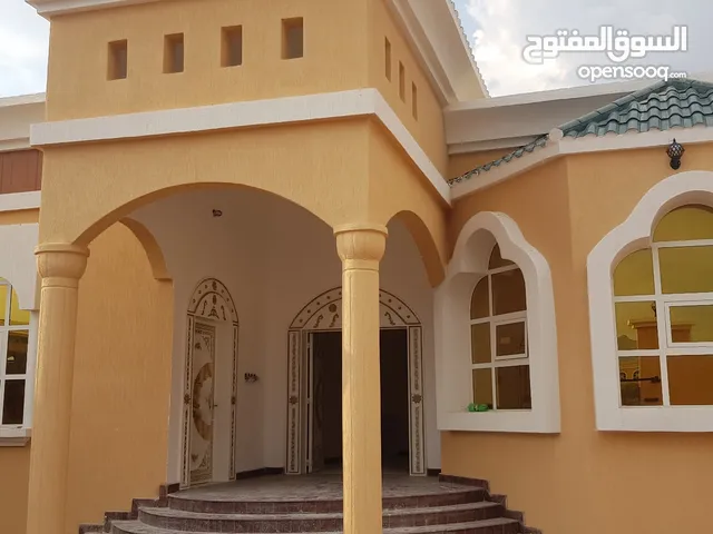 375 m2 4 Bedrooms Villa for Sale in Fujairah Deba Fujairah