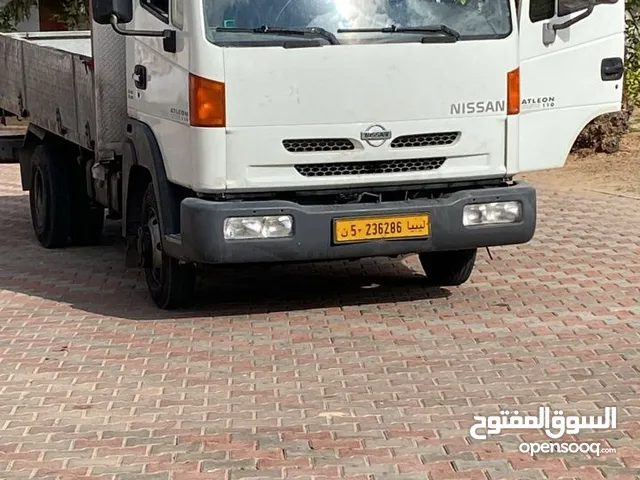 Other Nissan 2004 in Sirte