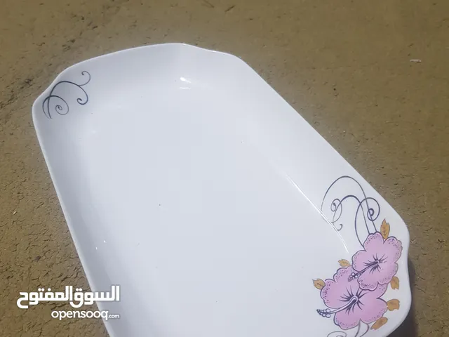 اواني وصحون بحالة جيدة جداا