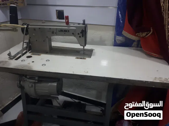 Machi a coudre avendre