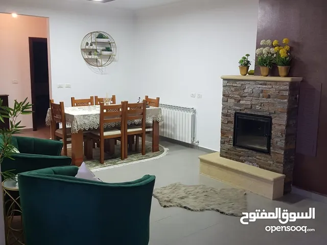 200 m2 4 Bedrooms Apartments for Sale in Ramallah and Al-Bireh Nablus St.