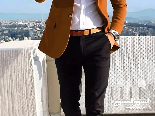 بدلة سبور للبيع بسعر مغري