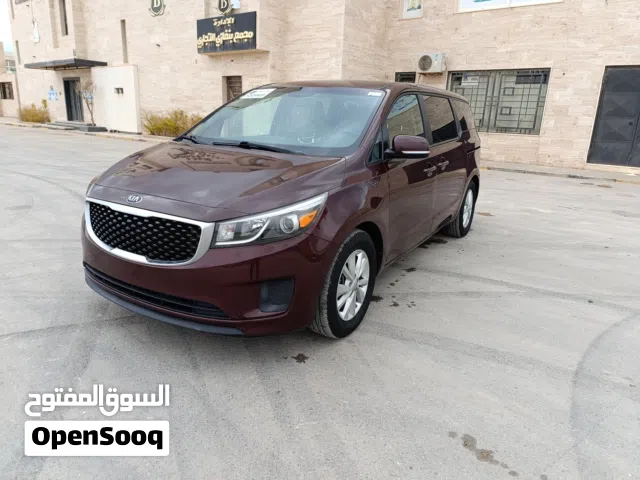 Used Kia Sedona in Benghazi