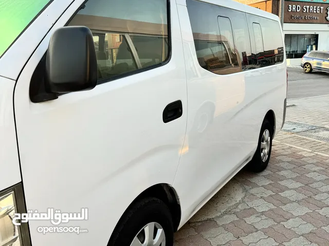 يوجد نقل موظفات و طالبات افراح والاسواق من الموالح و الحيل