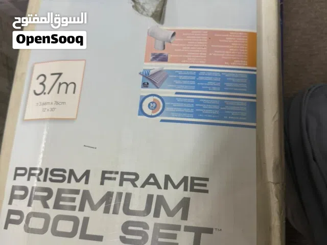 مسبح ومعاه مضخه حق المسبح