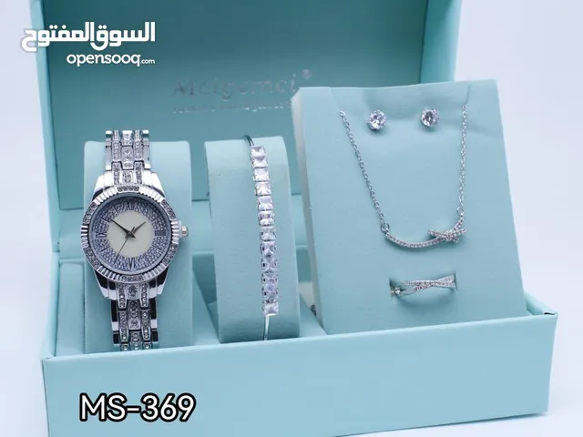 طقم اكسسوارت مع ساعة 6ريال فقط