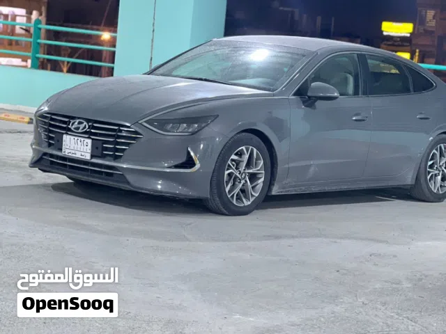 2021 هيونداي سوناتا Standard