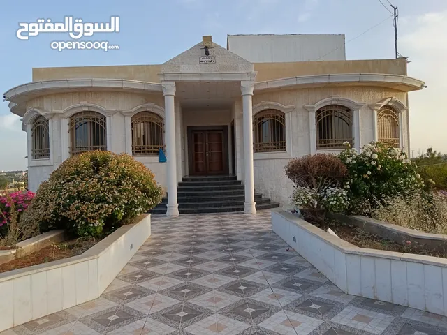 570 m2 More than 6 bedrooms Townhouse for Sale in Madaba Al-Faisaliyyah