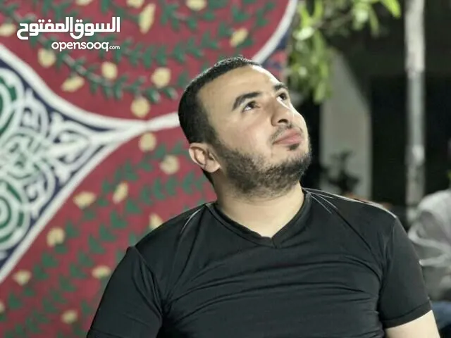 المصمم والمسوق عبدالله سنجر