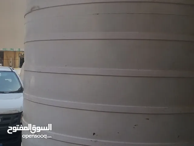 لحام وصيانه خزانات الفيبر والبلاستيك