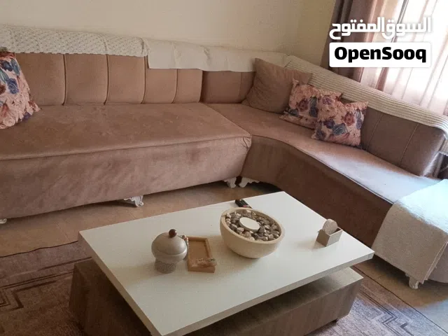 طقم كورنر بحالة ممتازة