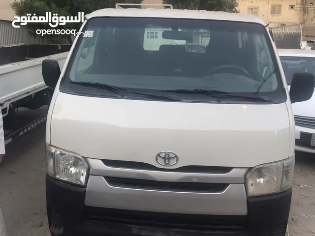 Used Toyota Hiace in Farwaniya