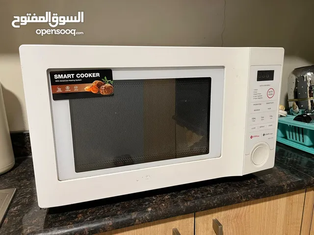 LG 20 - 24 Liters Microwave in Kuwait City
