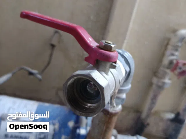 كهربائي وسباك محترف خدمات منزلية....Electrician & Plumber Home Services