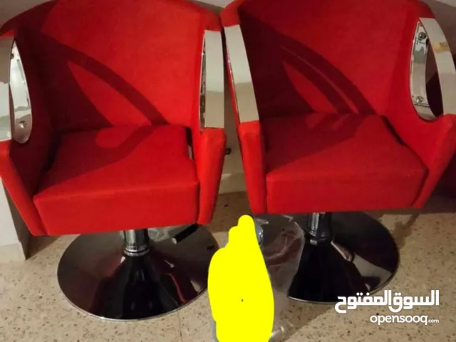 2 كراسي حلاقه نساء وكرسي غسيل شعر