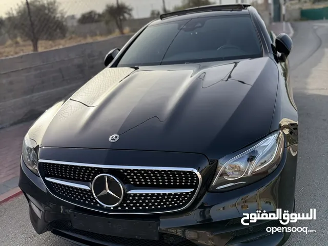E200 سبورت فل الفل ولا اشي ناقصها بسعر حرق ع الكاش