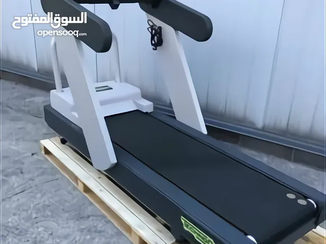 Techno gym treadmill heavy duty