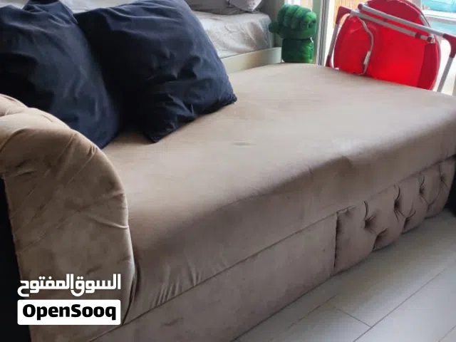 كنب بحاله ممتازة