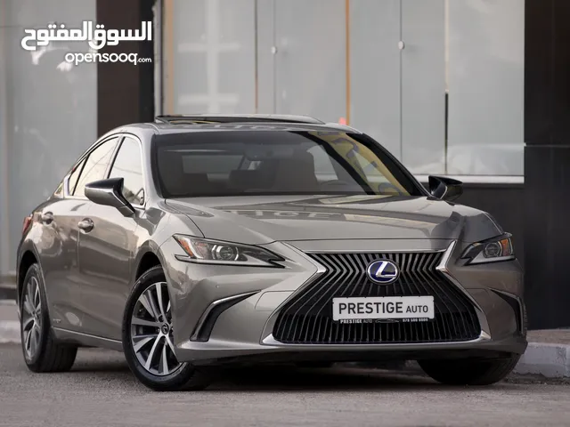 Lexus ES300h 2020 وارد وصيانة وكفالة الوكاله