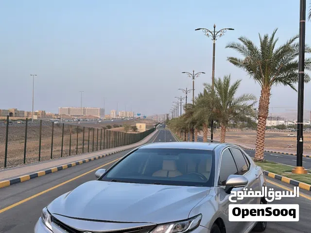2018 تويوتا كامري LE