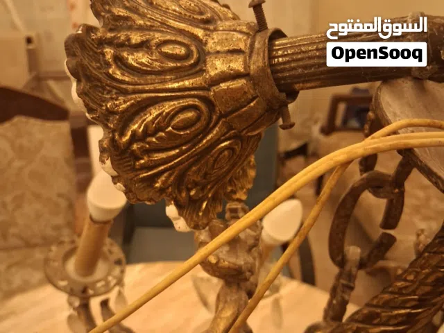 ثريات اثرية انتيكا للبيع (لاصحاب الذوق الرفيع)