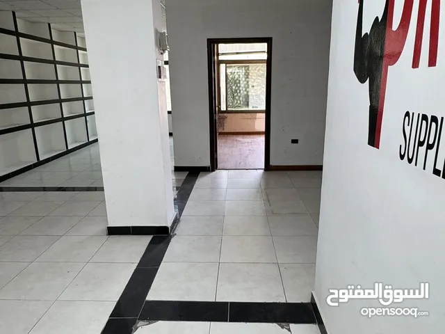 مكتب مميز للايجار بسعر مغري وموقع مميز في خلدا