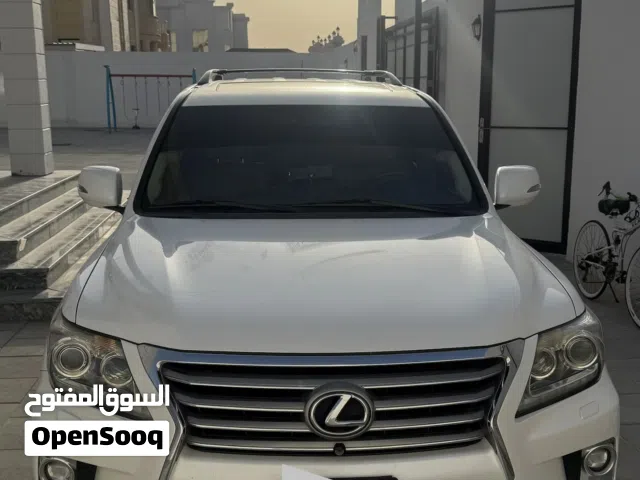 2014 لكزس LX LX 570