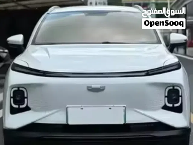 2025 جيلي جيوماتري E