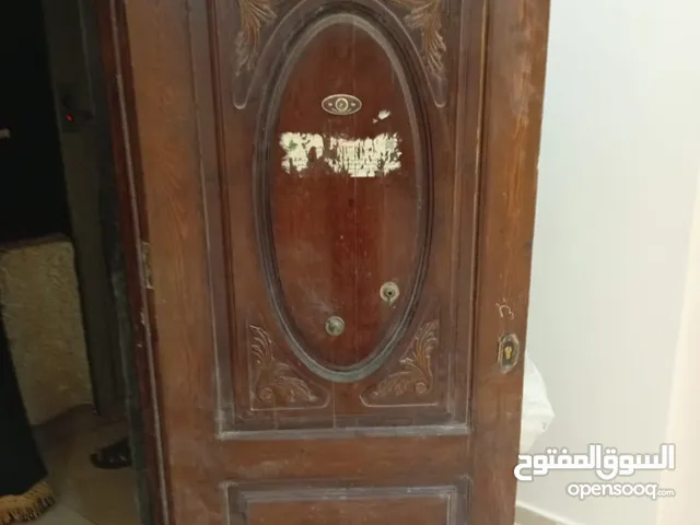 باب شقه و باب غرفه و باب حديد حاله جديده
