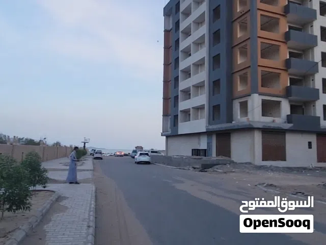  Building for Sale in Aden Al Buraiqeh